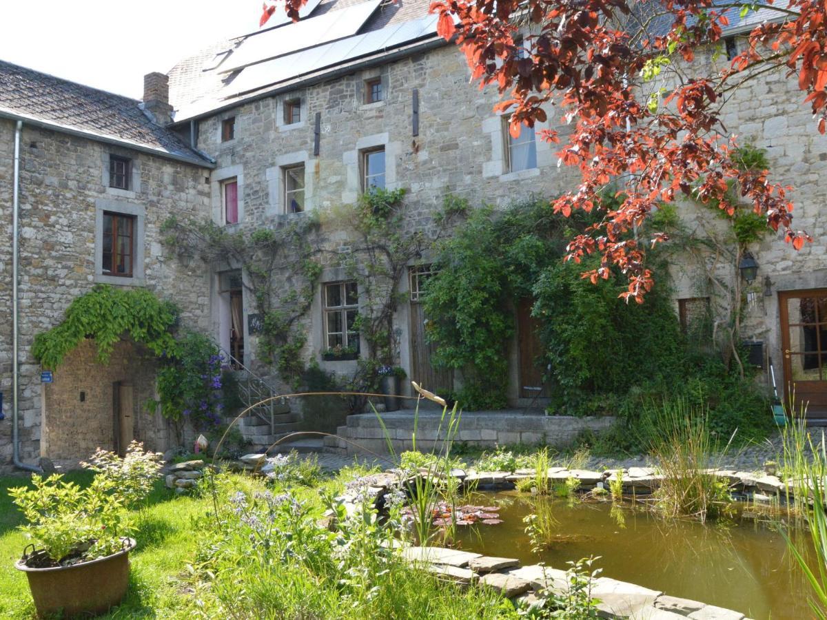 Enchanting Cottage With Terrace Garden Hamoir Exterior foto